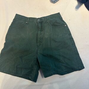 Forest green Size 12 Cherokee High waisted woman’s cargo shorts